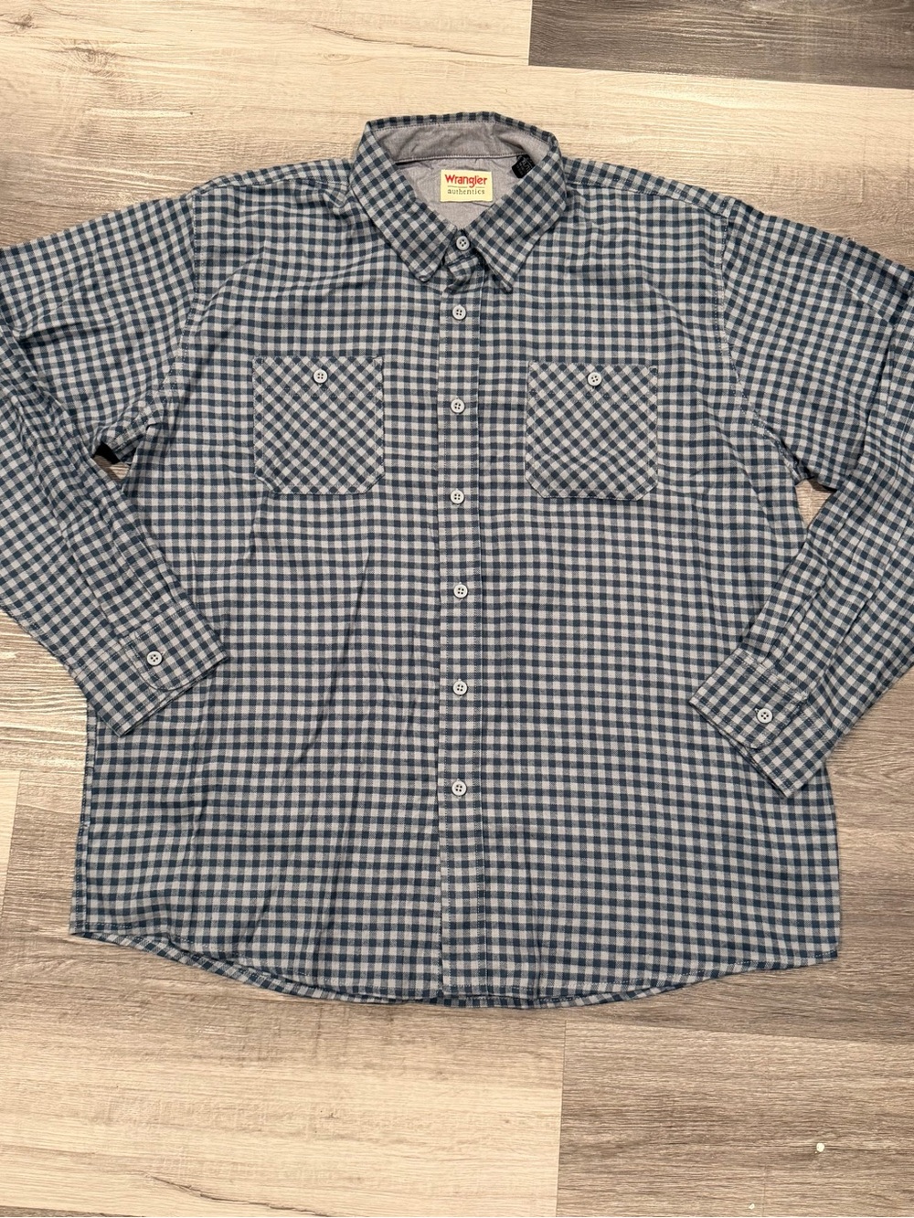 Wrangler Authentics Men’s XL Blue Gray Check Long Sleeve Button-Up Western